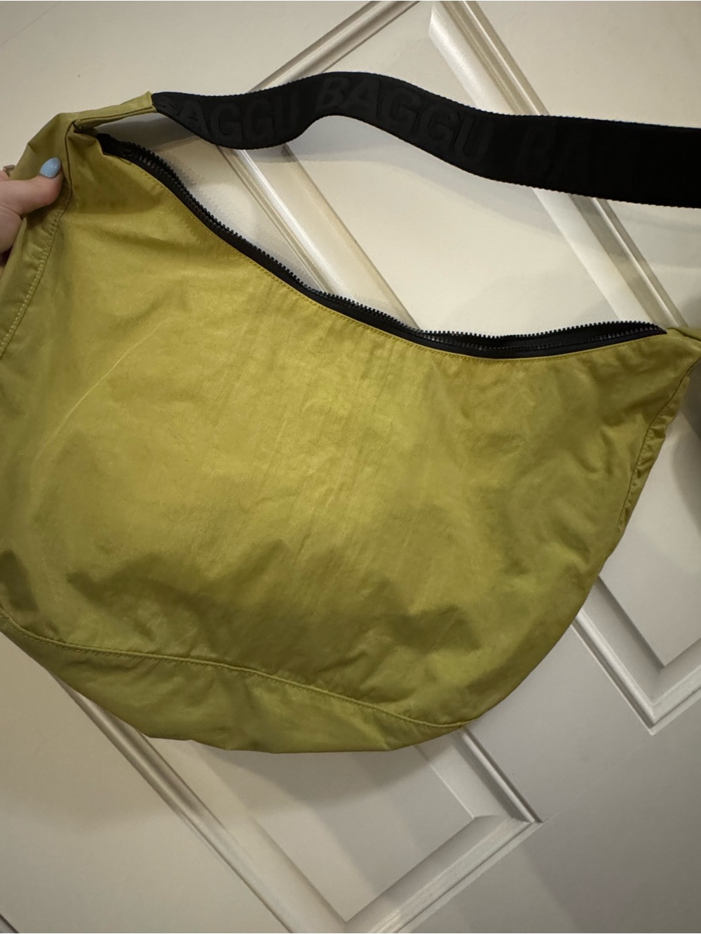 Large Lemongrass Baggu Crescent